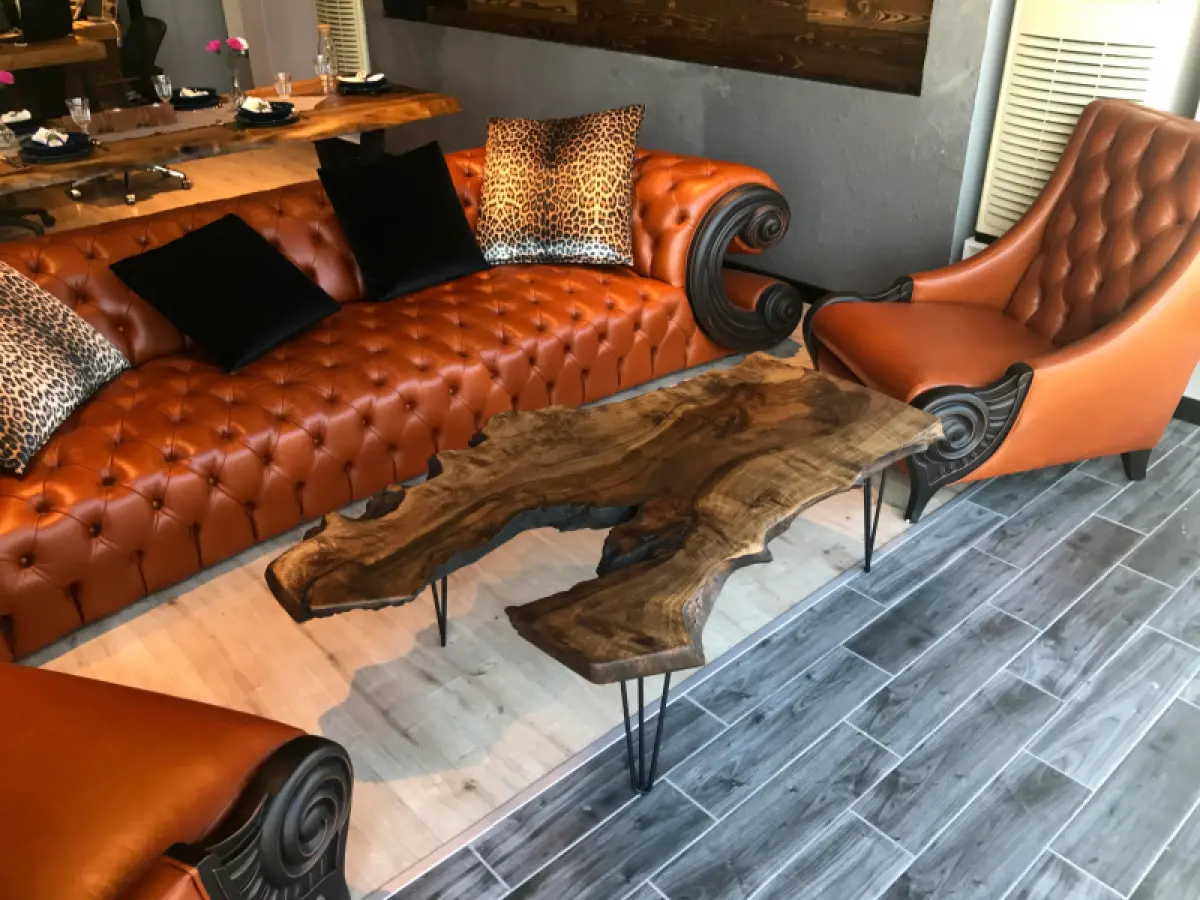 Couchtisch Kaman