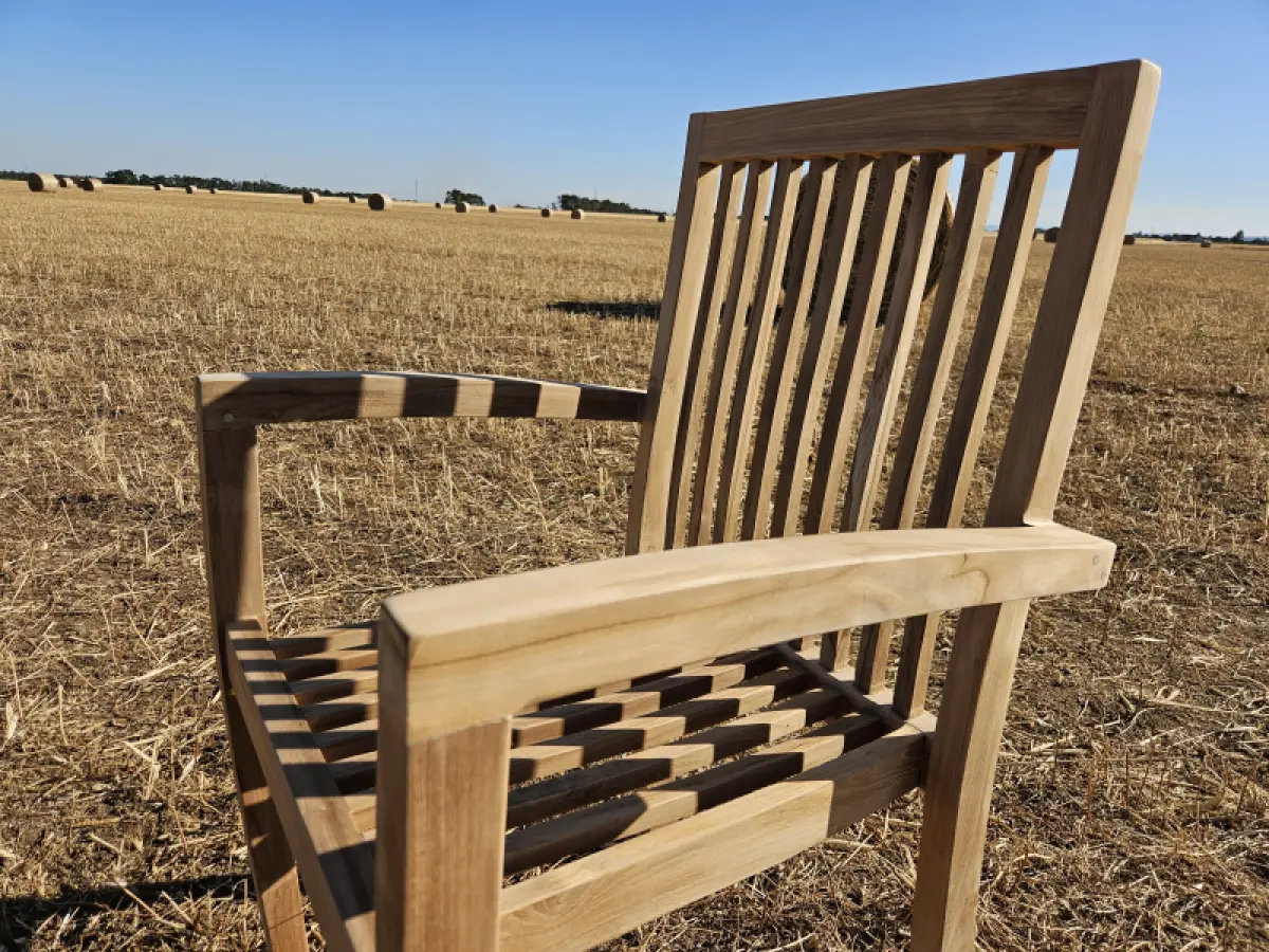 Garten-Stapelstuhl aus Teakholz Lori 