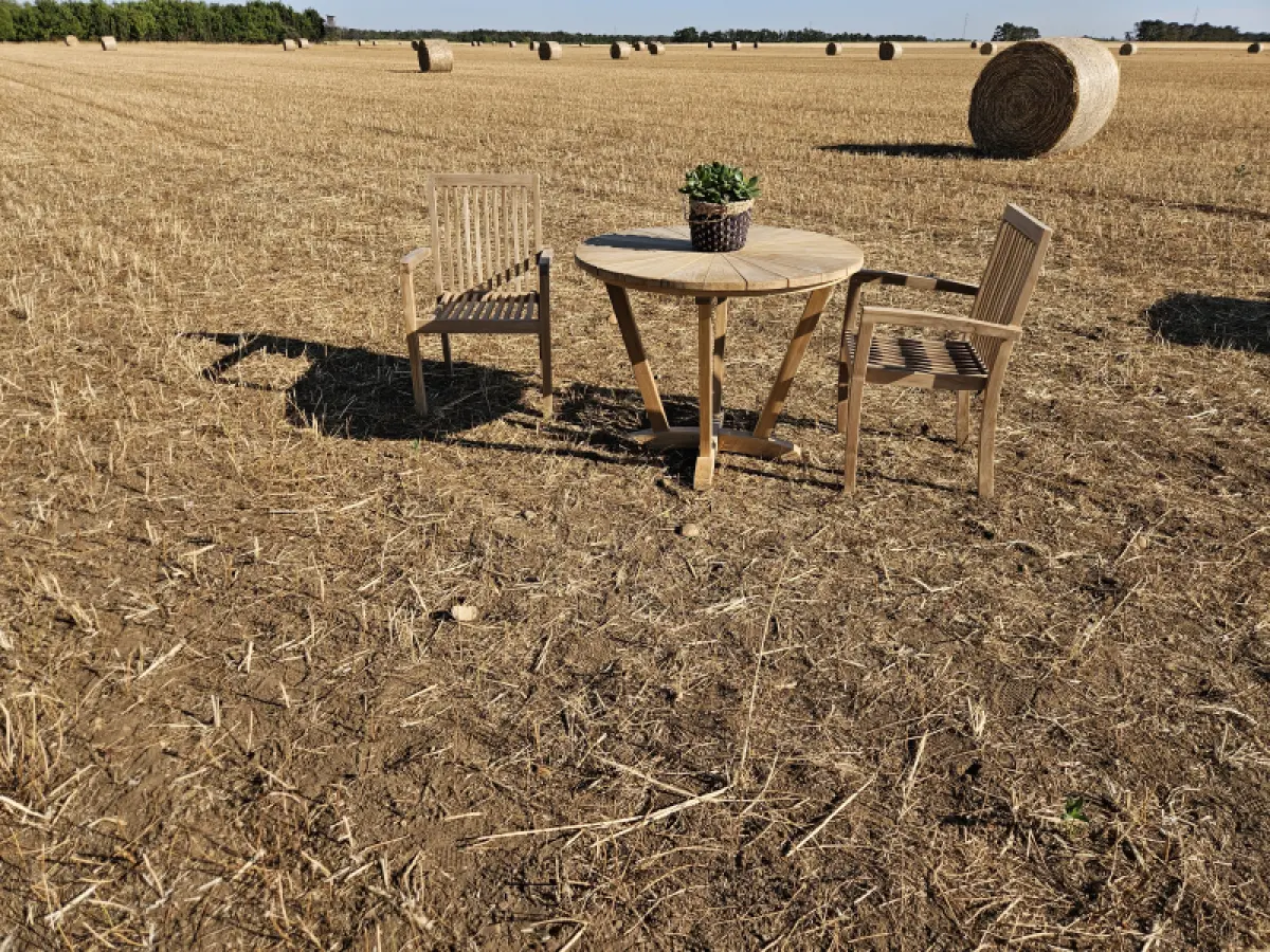 Garten-Stapelstuhl aus Teakholz Lori 