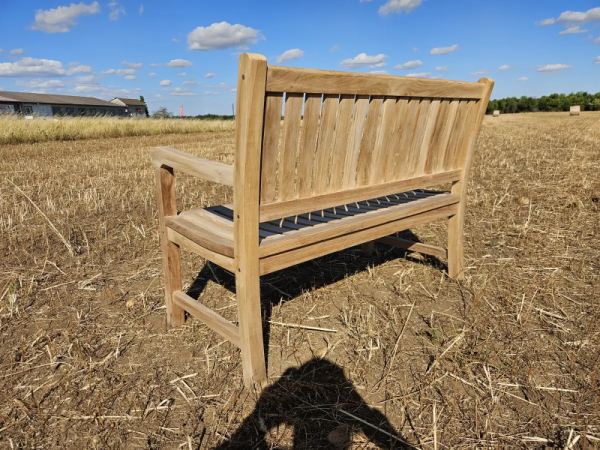 Gartenbank aus Teakholz Rio mit Armlehne